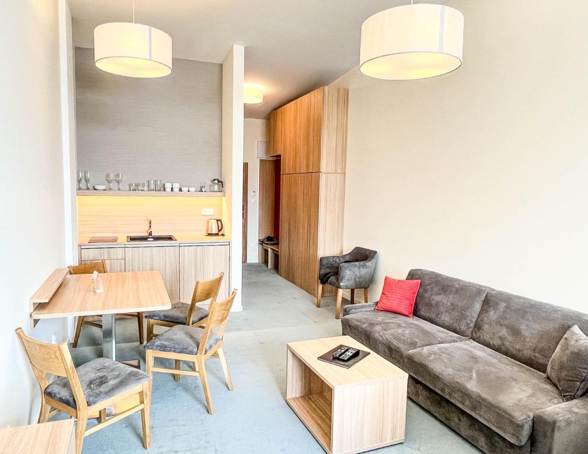 Hotelovy Apartman Alfred C407 Vysoke Tatry Exterior photo
